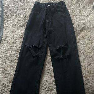 WIDE LEG OVERSIZED BLACK JEANS